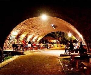 kafe kolong