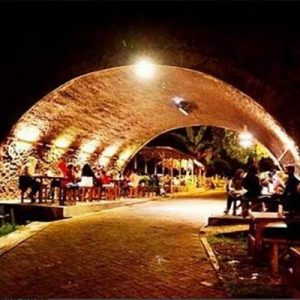 kafe kolong