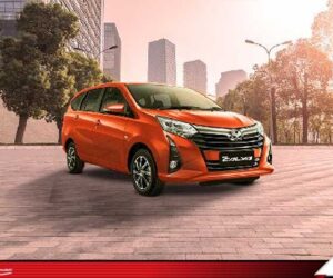 Mobil Toyota Calya