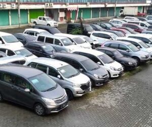 lelang mobil