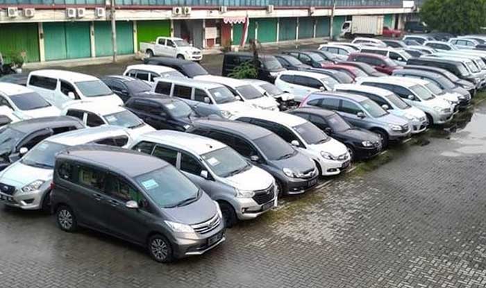 lelang mobil
