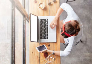 Internet Dalam Dunia Kerja